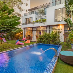 VILLA 6 PHÒNG NGỦ - CÁCH BIỂN MỸ KHÊ 500M