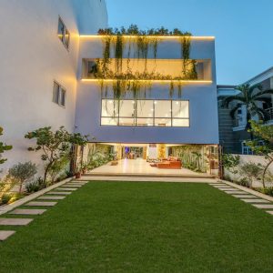 VILLA 7 PHÒNG NGỦ - CÁCH BIỂN MỸ KHÊ 100M