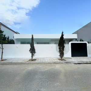 VILLA 4 PHÒNG NGỦ B1 - CÁCH BIỂN 200M